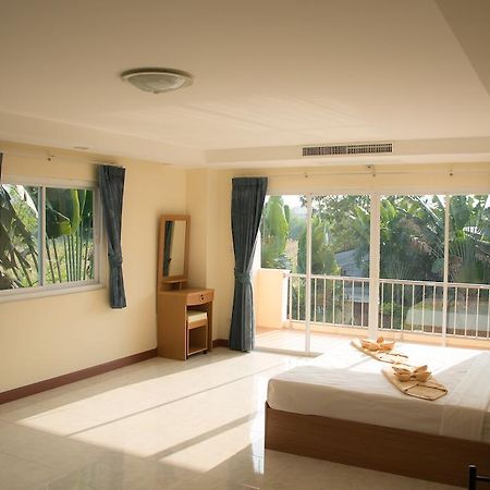 Jungle Resort Jomtien Beach Esterno foto