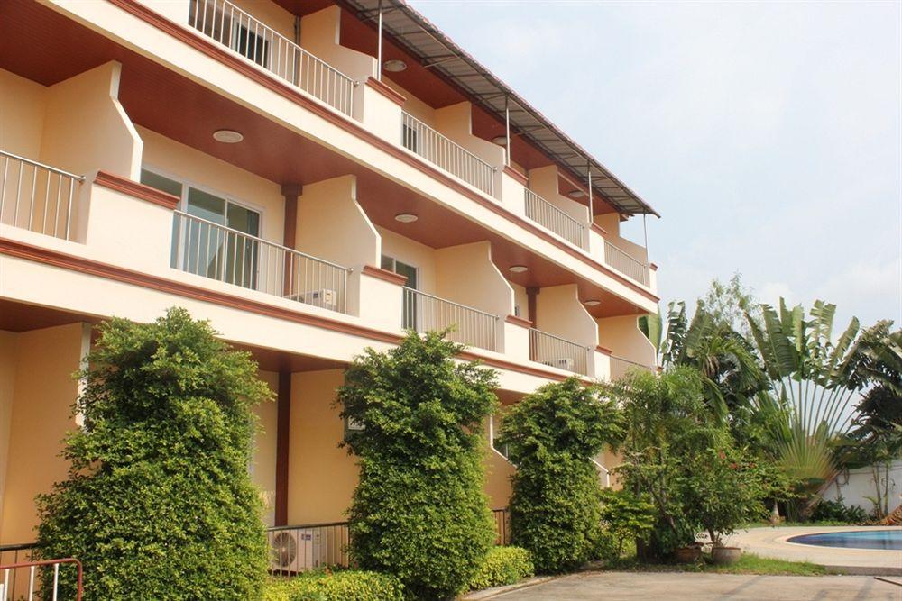 Jungle Resort Jomtien Beach Esterno foto