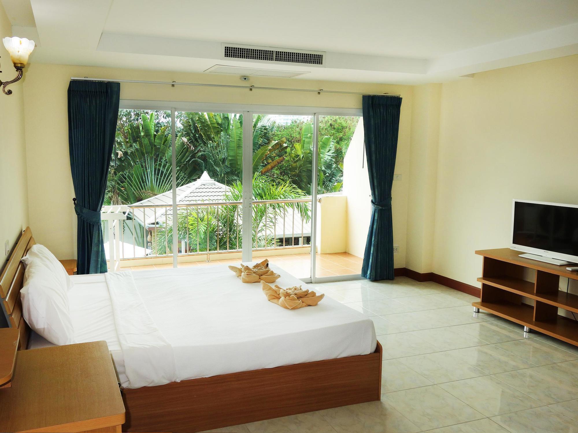 Jungle Resort Jomtien Beach Esterno foto