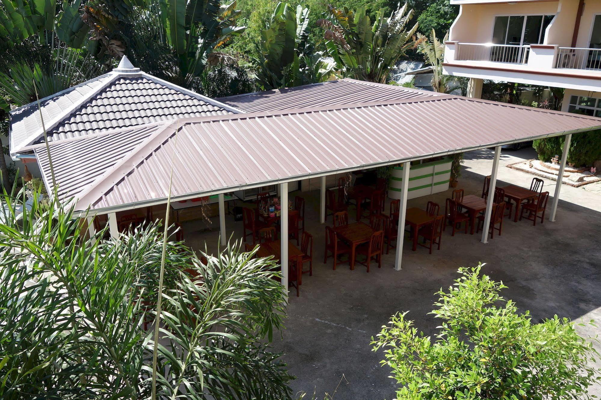 Jungle Resort Jomtien Beach Esterno foto