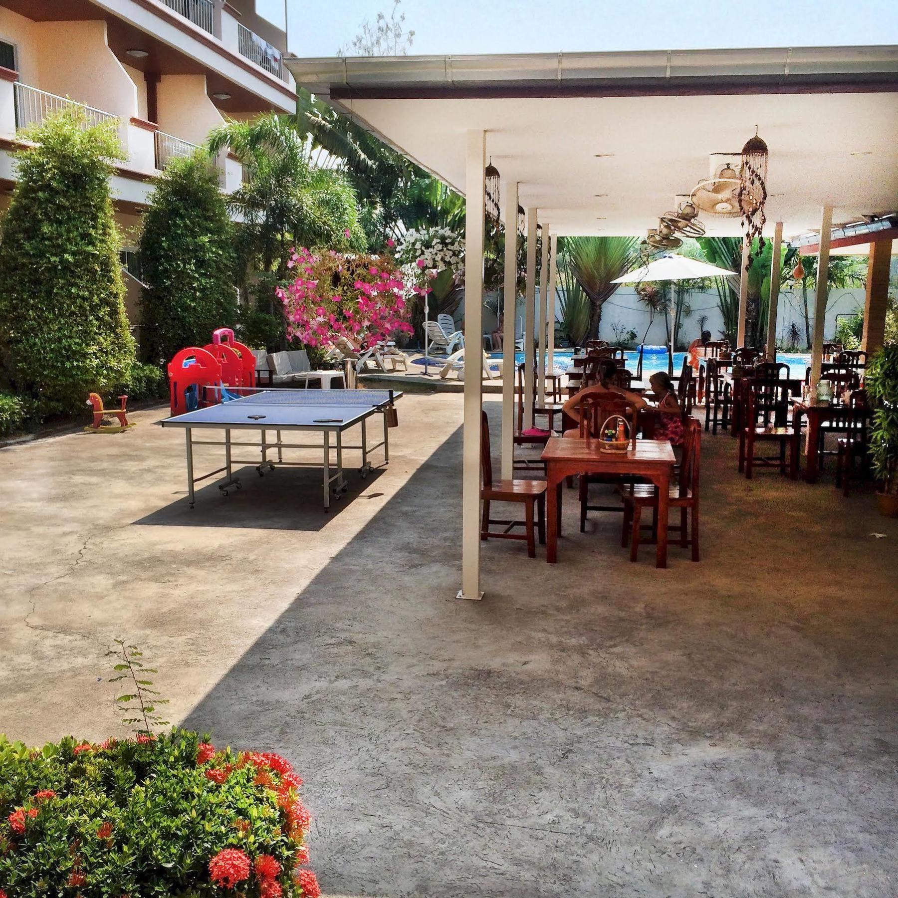 Jungle Resort Jomtien Beach Esterno foto